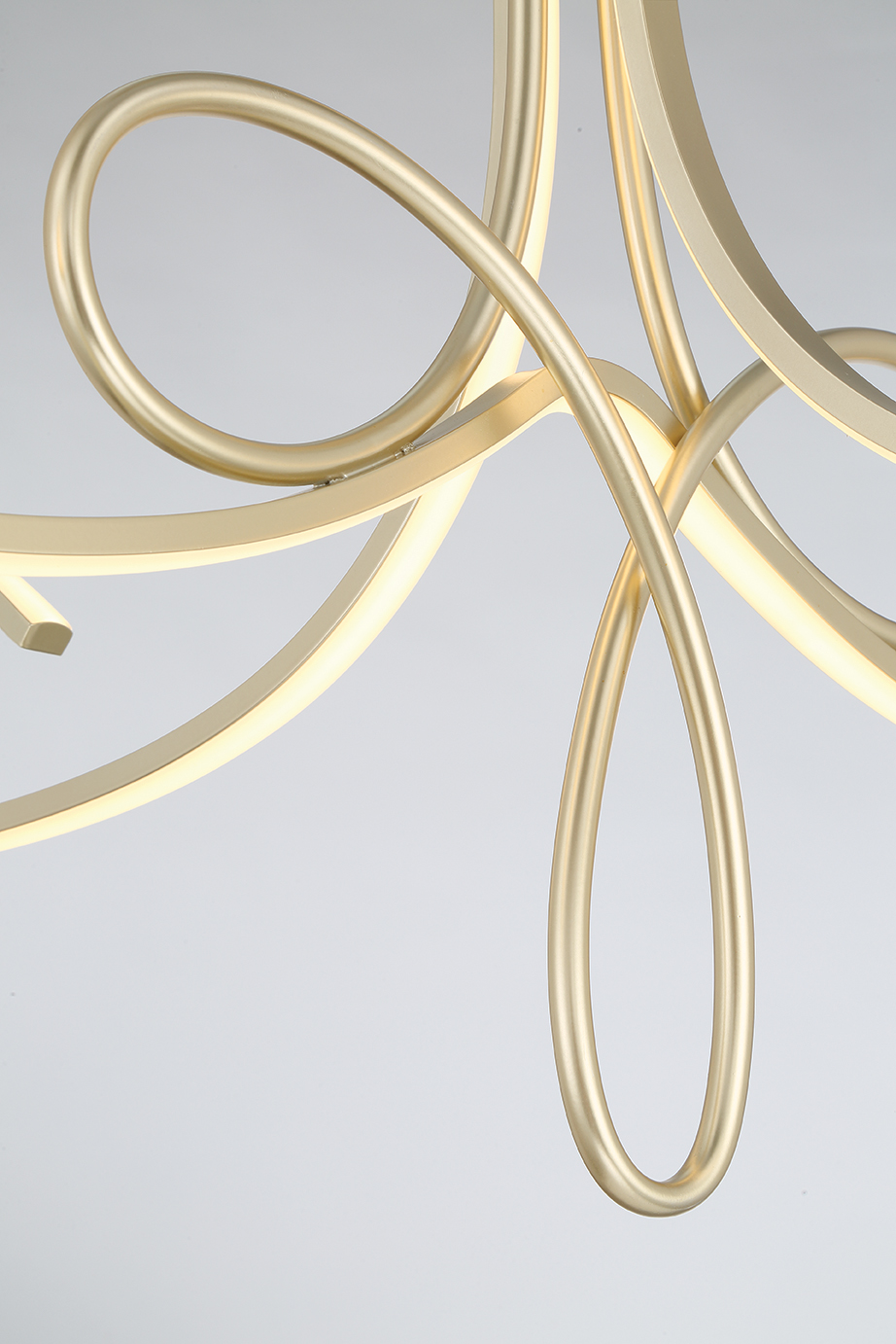 Astor - 32" LED Chandelier
