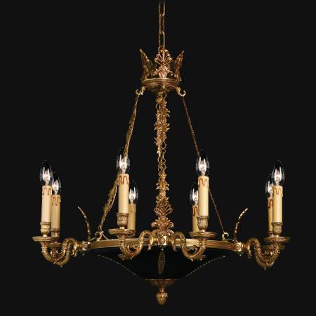 Metropolitan® Family Collection - 8 Light Chandelier